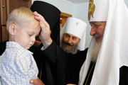 Патріарх Кирил відвідав дитячий притулок при Банченському Свято-Вознесенському монастирі