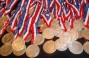 На Олімпіаді були розіграні 30 золотих медалей, 60 срібних та близько 90 бронзових нагород