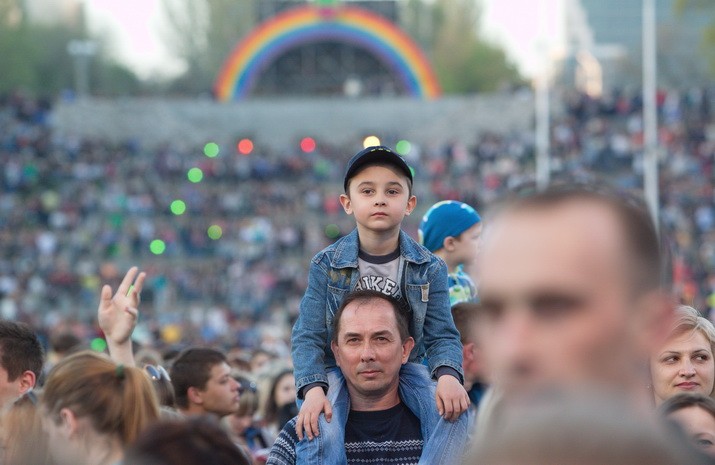 Свято Весни і Праці в Запоріжжі відзначають усією родиною